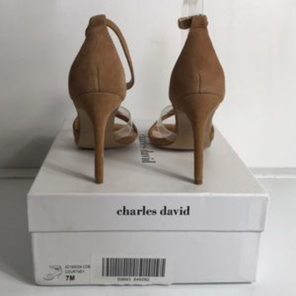 Charles David Courtney Metallic Pump - Picture 8 of 8